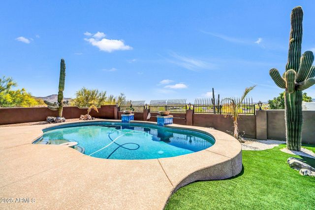 3335 W CARRIAGE Drive, Phoenix, AZ 85086