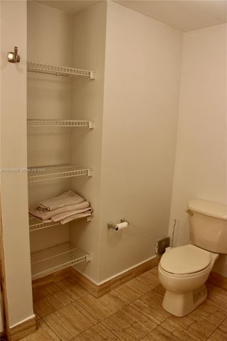 2501 Douglas Road 304, Miami, FL 33133