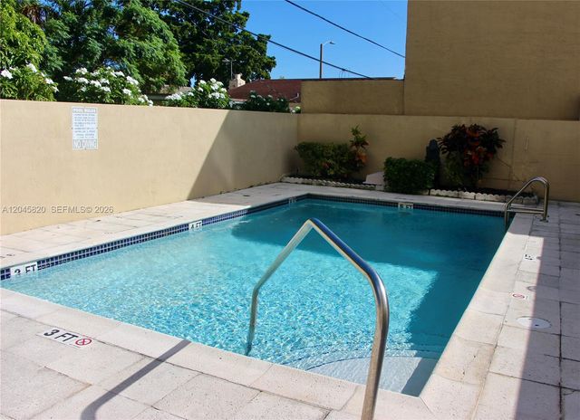 2501 Douglas Road 304, Miami, FL 33133