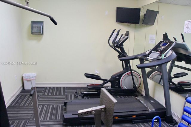 2501 Douglas Road 304, Miami, FL 33133