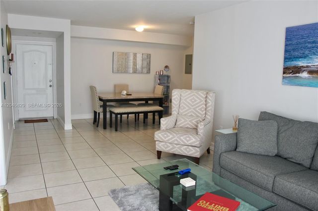 2501 Douglas Road 304, Miami, FL 33133