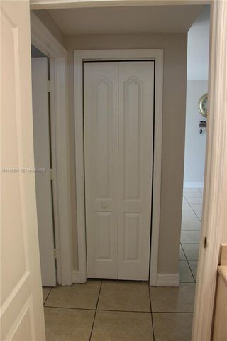 2501 Douglas Road 304, Miami, FL 33133