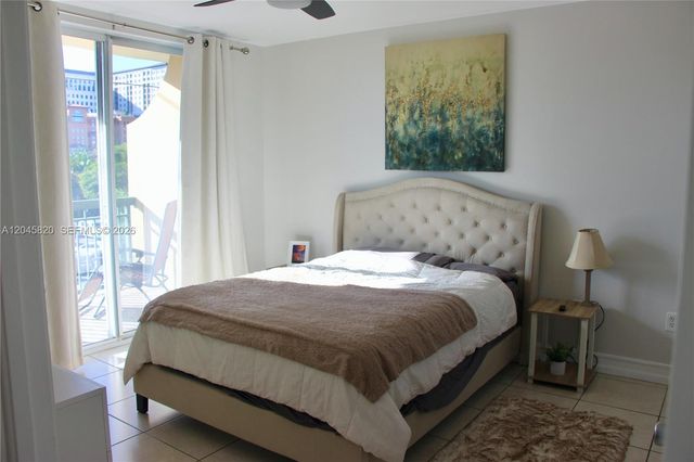 2501 Douglas Road 304, Miami, FL 33133