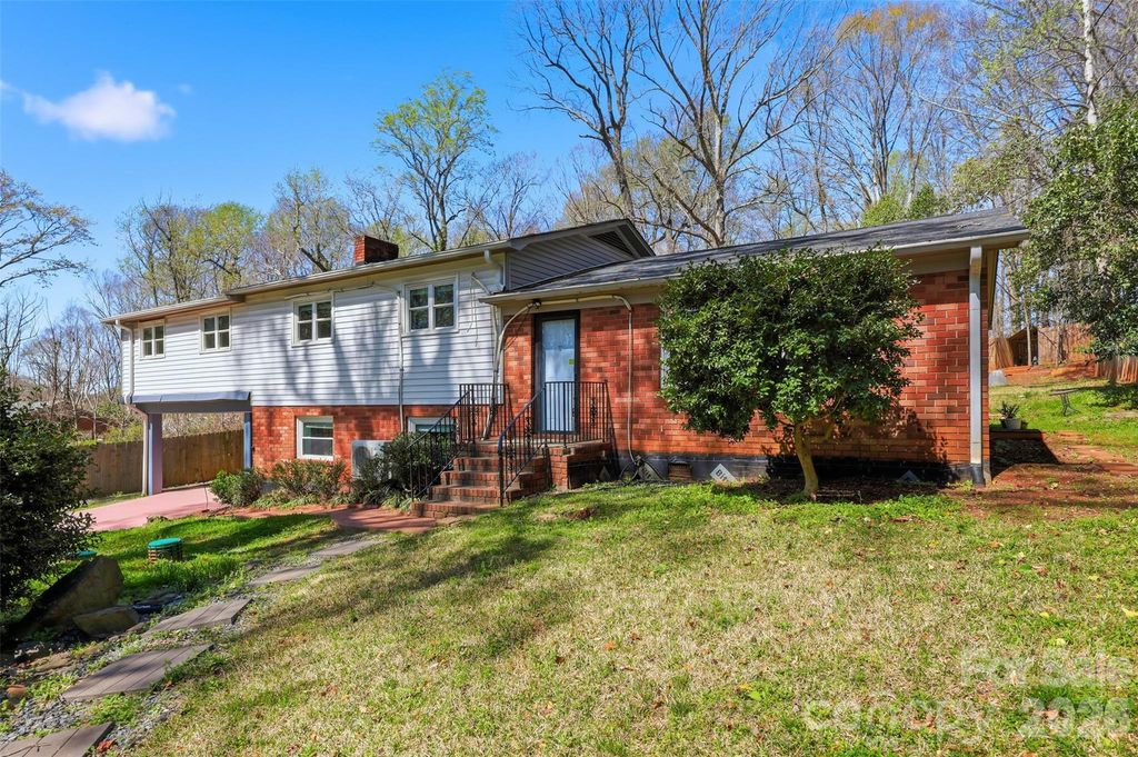 4920 Bright Road, Charlotte, NC 28214