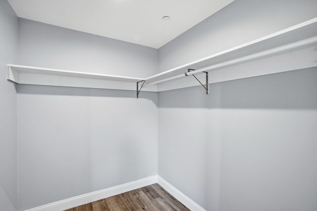 632 Centre St 301, Boston, MA 02139