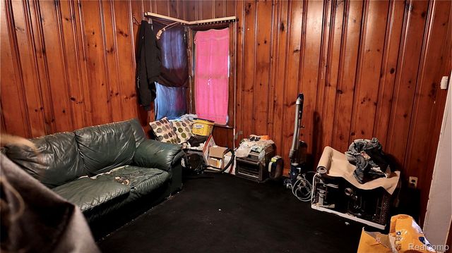 17300 Chapel Street, Detroit, MI 48219