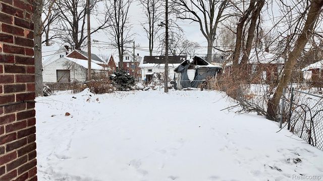 17300 Chapel Street, Detroit, MI 48219