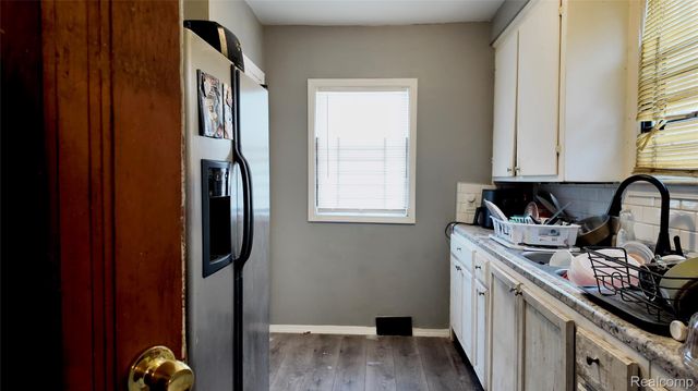 17300 Chapel Street, Detroit, MI 48219