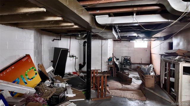 17300 Chapel Street, Detroit, MI 48219