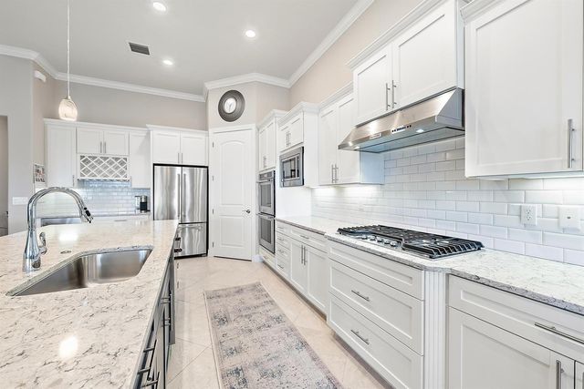 214 Blanca Isles Lane, Jupiter, FL 33478