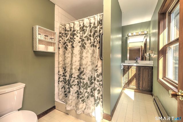 8 Brookview Lane, New Milford, CT 06776
