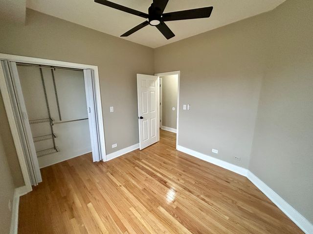 5644 S Prairie Avenue, Chicago, IL 60637