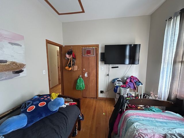 5644 S Prairie Avenue, Chicago, IL 60637