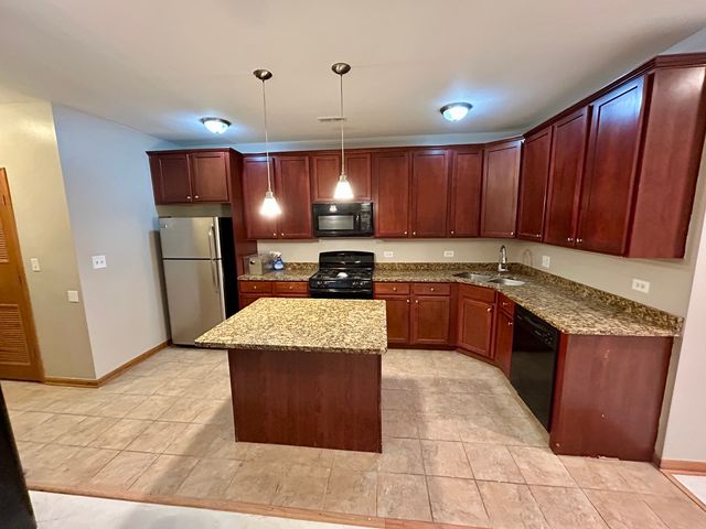 5644 S Prairie Avenue, Chicago, IL 60637