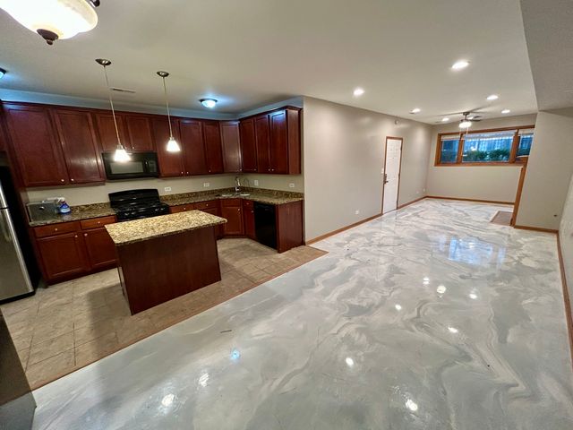 5644 S Prairie Avenue, Chicago, IL 60637