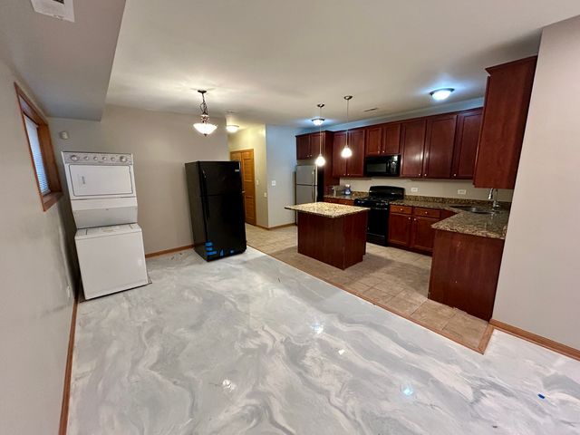 5644 S Prairie Avenue, Chicago, IL 60637