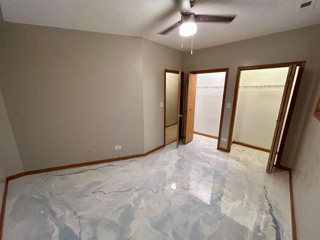 5644 S Prairie Avenue, Chicago, IL 60637