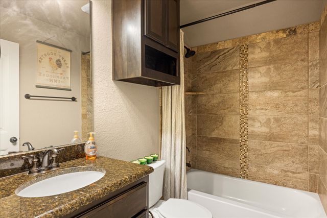 1401 Lauren Lane, Granbury, TX 76048