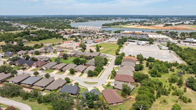1401 Lauren Lane, Granbury, TX 76048