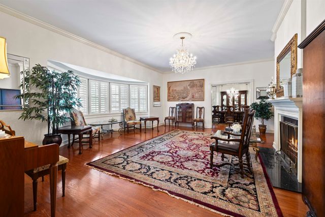 603 E Melton St, Longview, TX 75602