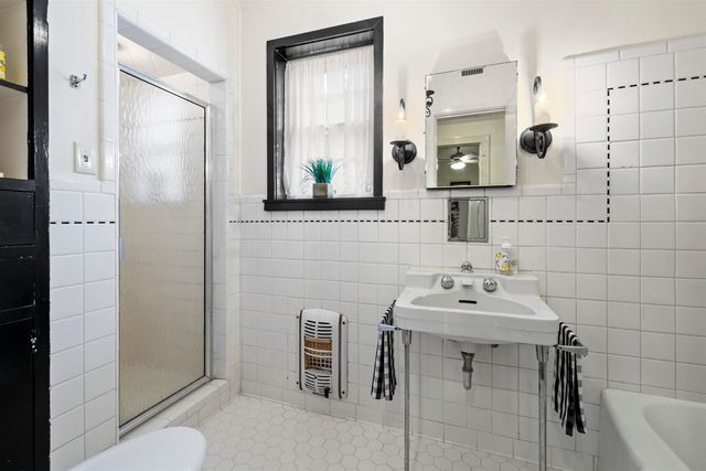 603 E Melton St, Longview, TX 75602