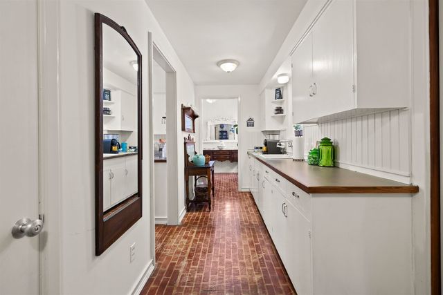 603 E Melton St, Longview, TX 75602