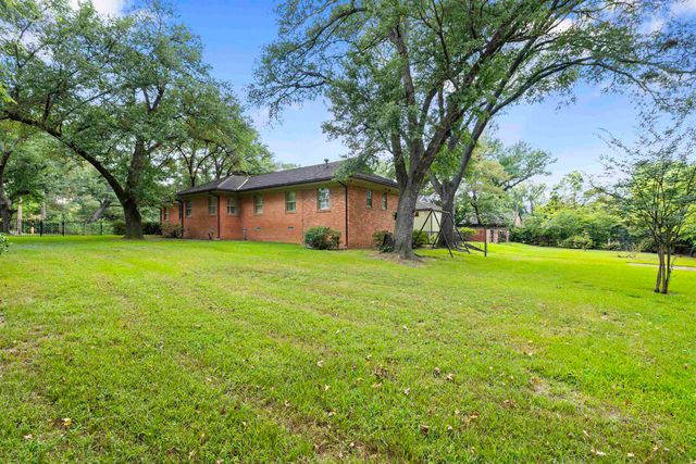 603 E Melton St, Longview, TX 75602