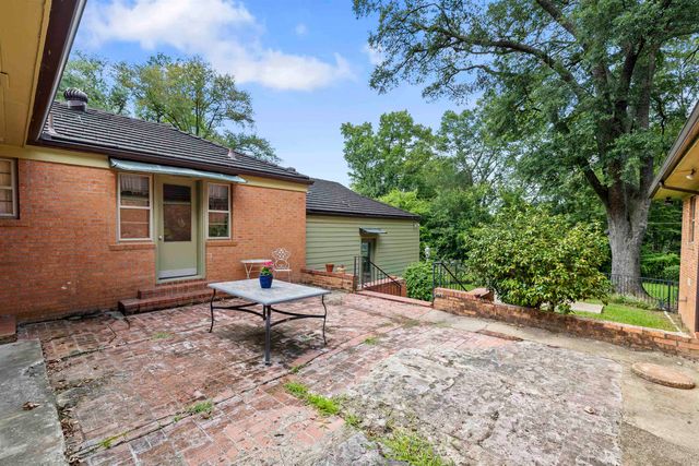 603 E Melton St, Longview, TX 75602