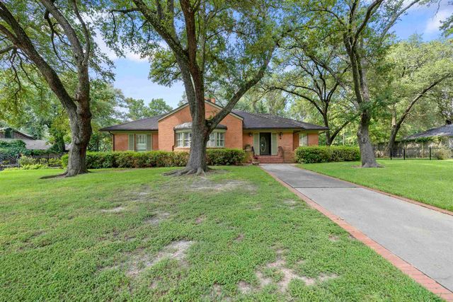 603 E Melton St, Longview, TX 75602