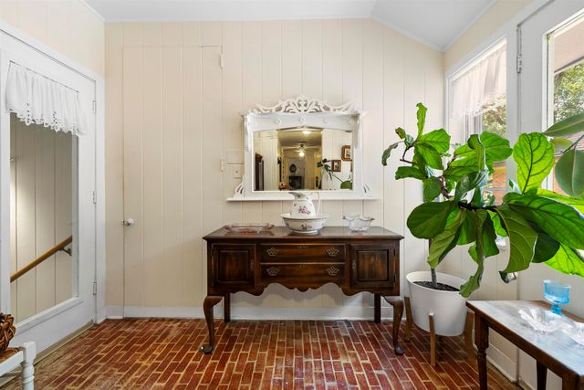 603 E Melton St, Longview, TX 75602