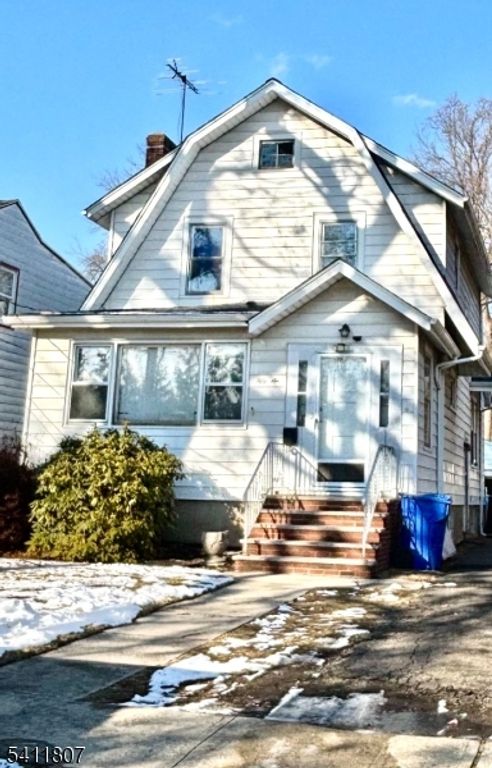 56 Herzog Pl, Englewood City, NJ 07631