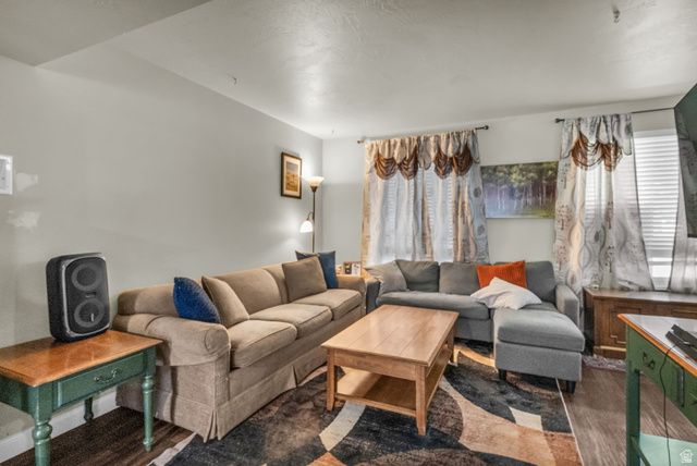 104 S SANTA RITA PL, West Jordan, UT 84088