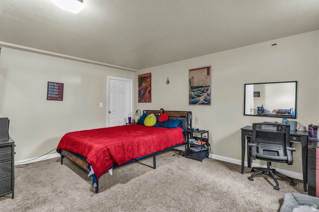 104 S SANTA RITA PL, West Jordan, UT 84088