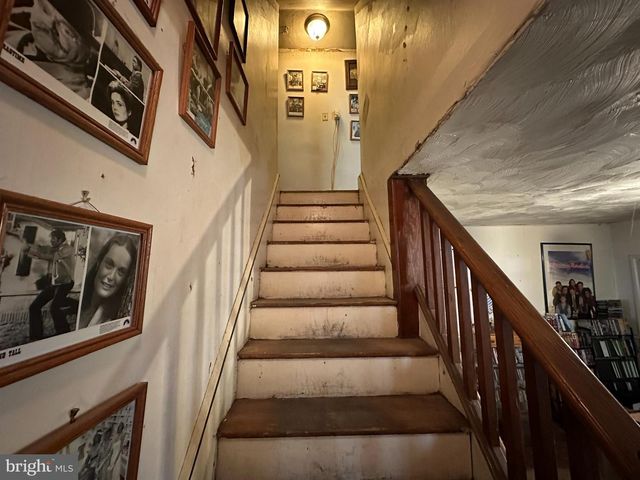 1212 SCOTLAND AVENUE, Chambersburg, PA 17201