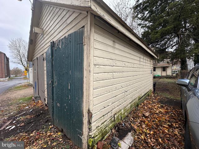 1212 SCOTLAND AVENUE, Chambersburg, PA 17201