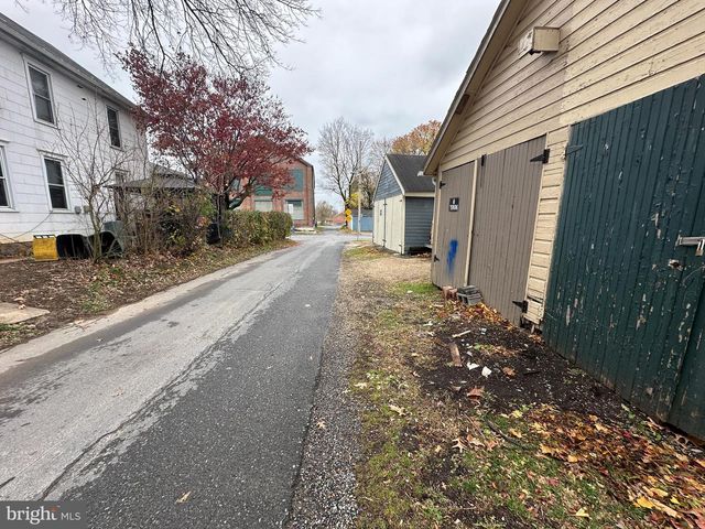 1212 SCOTLAND AVENUE, Chambersburg, PA 17201