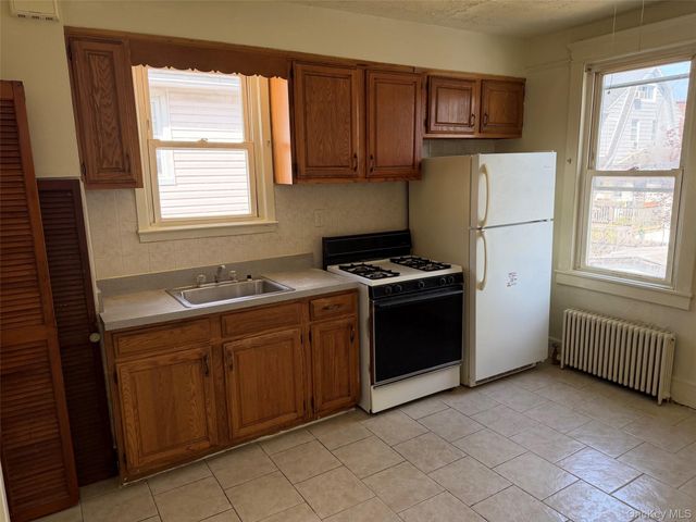 2941 Middletown Road, Bronx, NY 10461