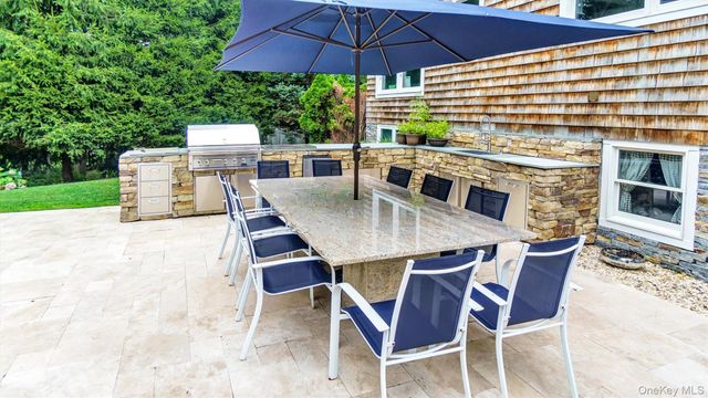 151 Chardonnay Drive, East Quogue, NY 11942