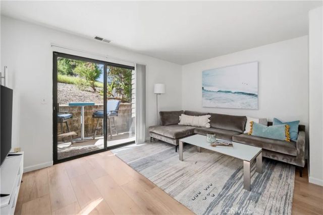 2975 Rockview Place 13, San Luis Obispo, CA 93401