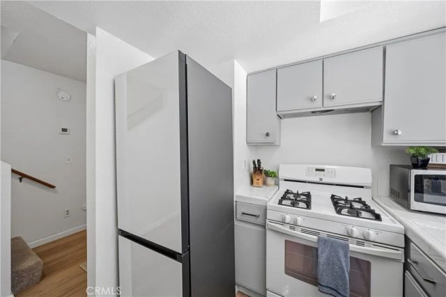 2975 Rockview Place 13, San Luis Obispo, CA 93401