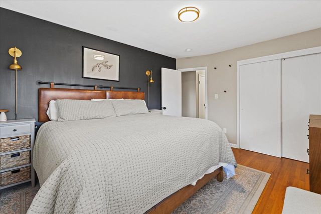 N77W14914 Menomonee Manor DRIVE, Menomonee Falls, WI 53051