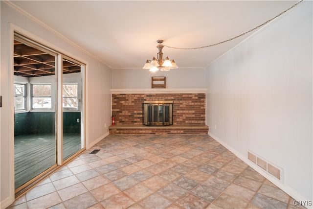 10 Echodale Avenue, Lysander, NY 13027