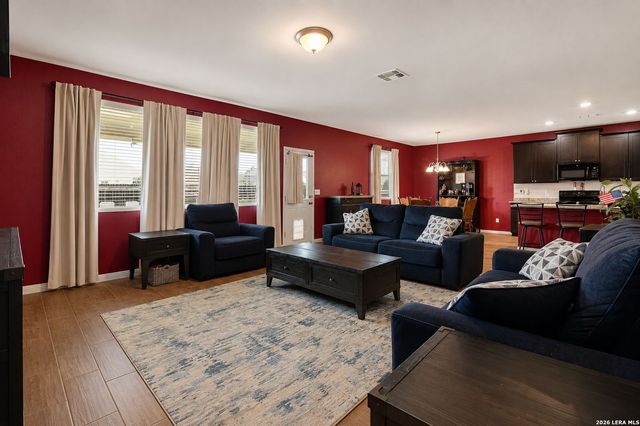 533 Sentry Valley St, New Braunfels, TX 78130