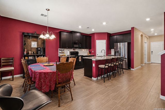 533 Sentry Valley St, New Braunfels, TX 78130