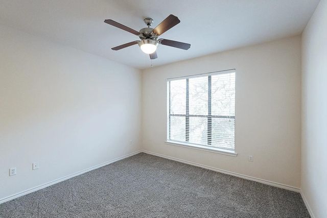 9900 McNeil DR 7-07207, Austin, TX 78750