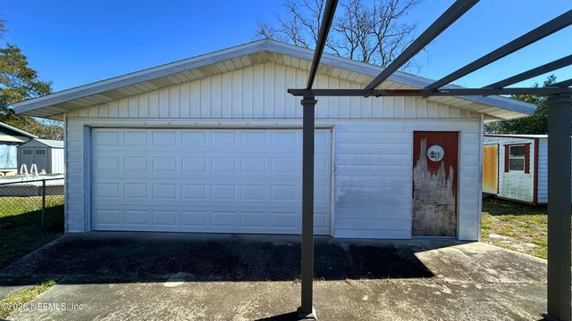 2505 W LOURDES Drive, Jacksonville, FL 32210