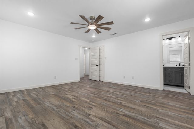 1024 Greenlee Street, Denton, TX 76201