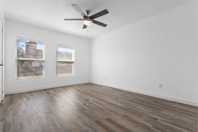 1024 Greenlee Street, Denton, TX 76201