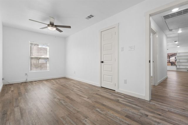 1024 Greenlee Street, Denton, TX 76201