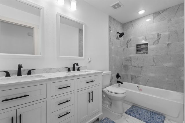 1024 Greenlee Street, Denton, TX 76201